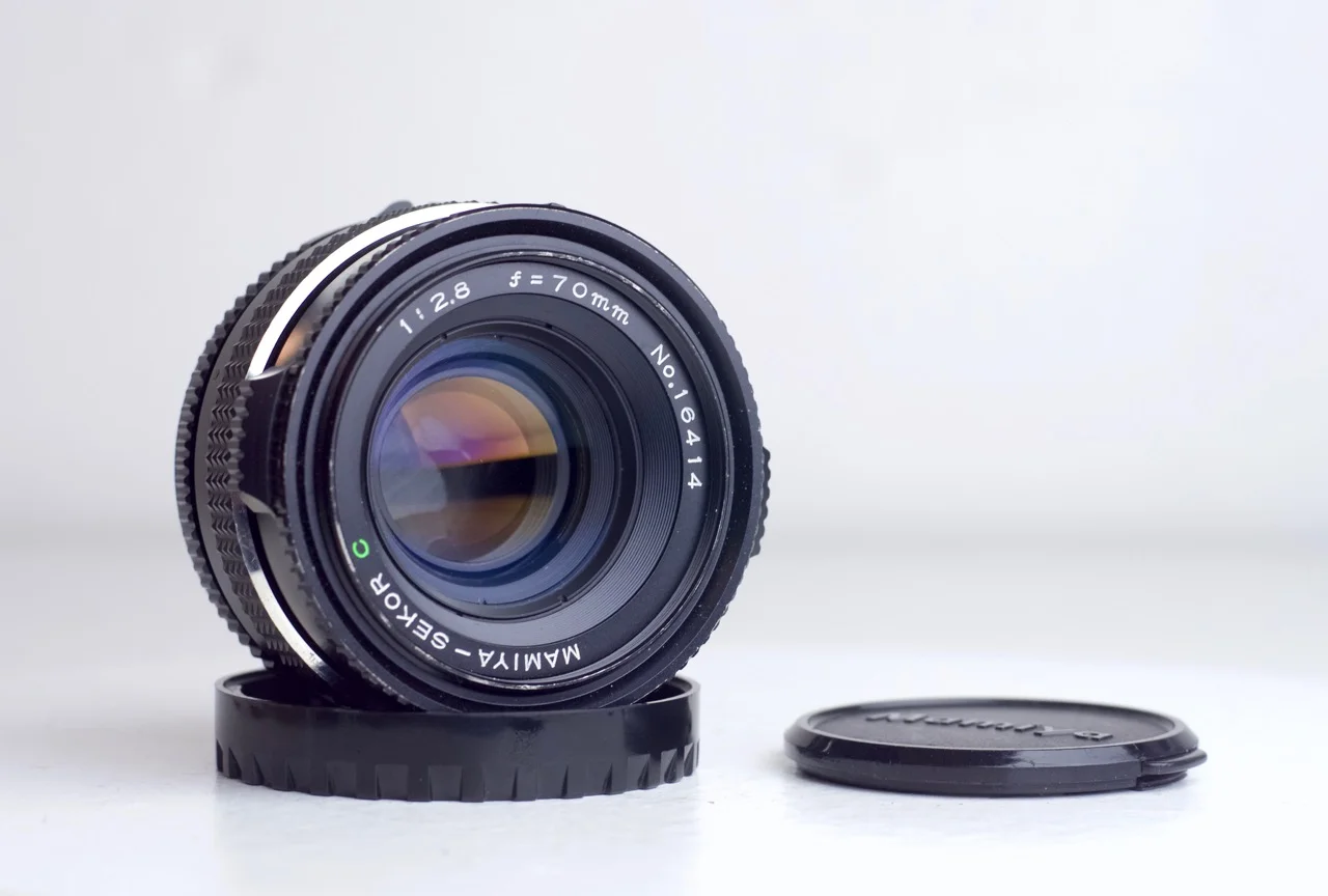 Mamiya Sekor C 70mm f/2.8 Leaf Shutter Lens for Mamiya 645 — F
